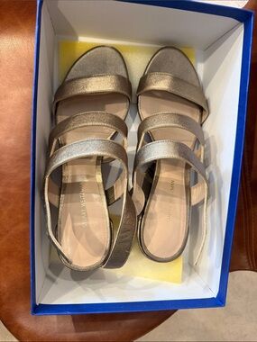 Stuart Weitzman Bronze Metallic Multi-Strap Slingback Sandals size 8